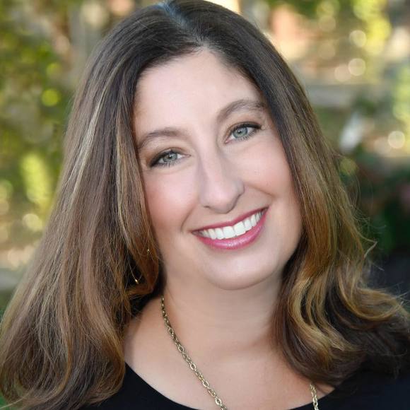 Meet your Posher, Kay - Picture 1 of 1